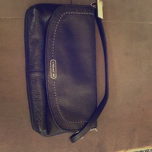 Black coach clutch